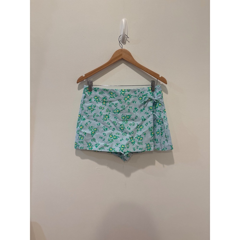 Zara Floral Print Wrap‎ Skort Shorts Light Blue Green Yellow Women Size Medium